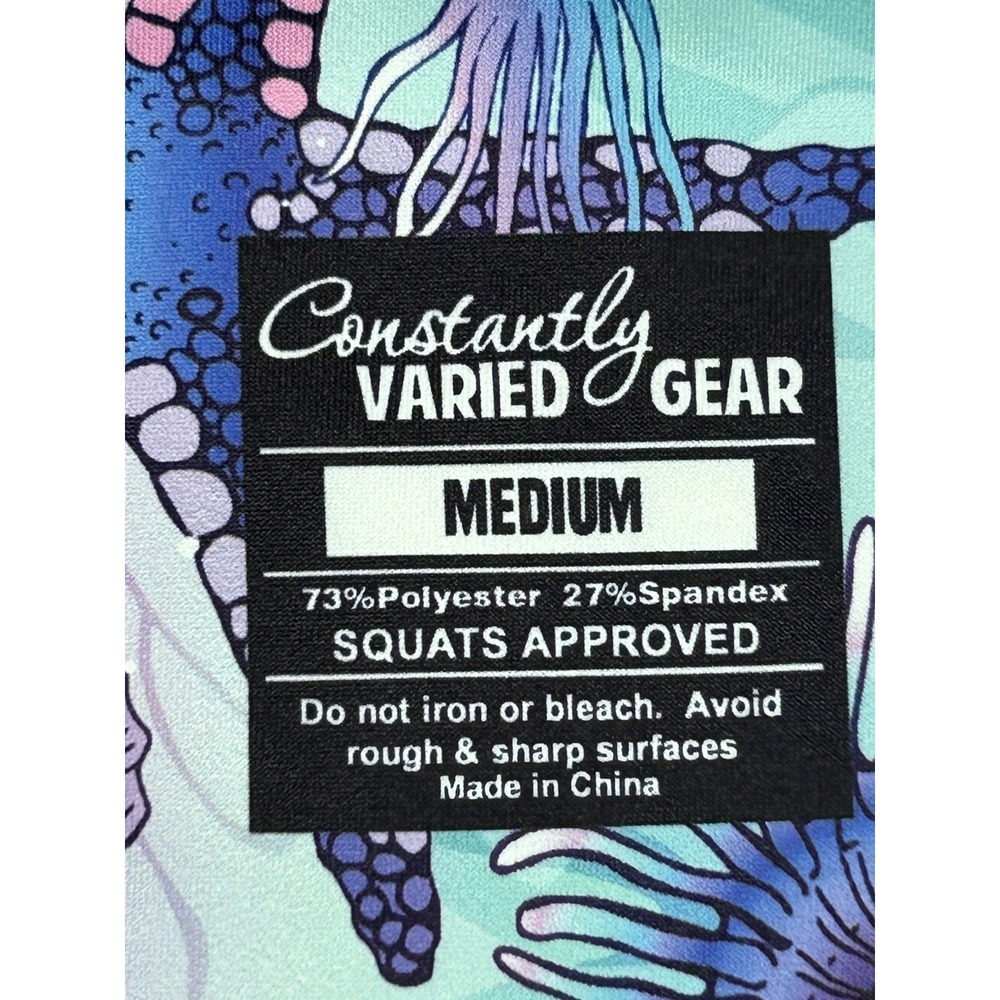 Constantly Varied Gear Shorts Womens M Blue Ocean starfish seahorse Squats - Picture 4 of 8